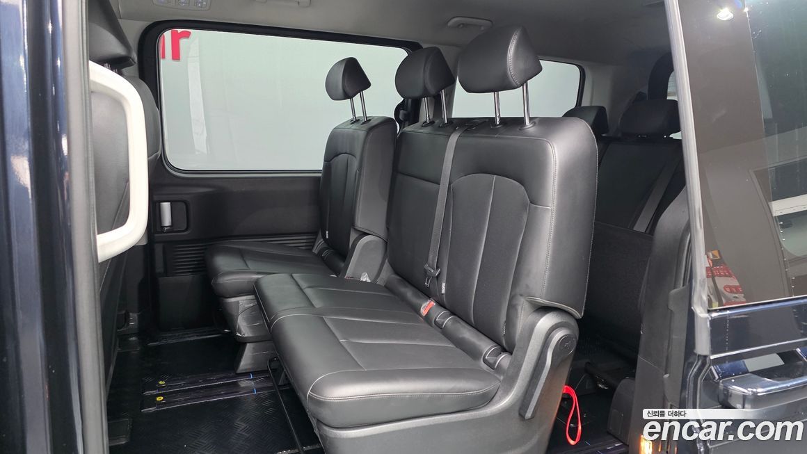 Hyundai Staria 2024