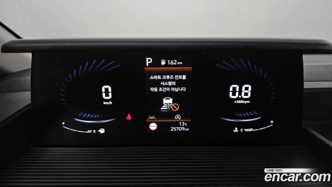 Hyundai Staria 2024