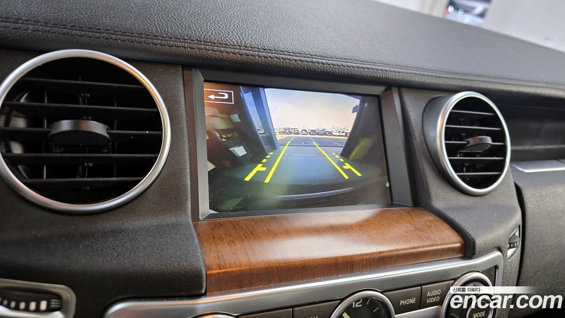 Land Rover Discovery 2016