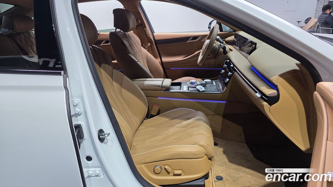 Genesis G80 2025