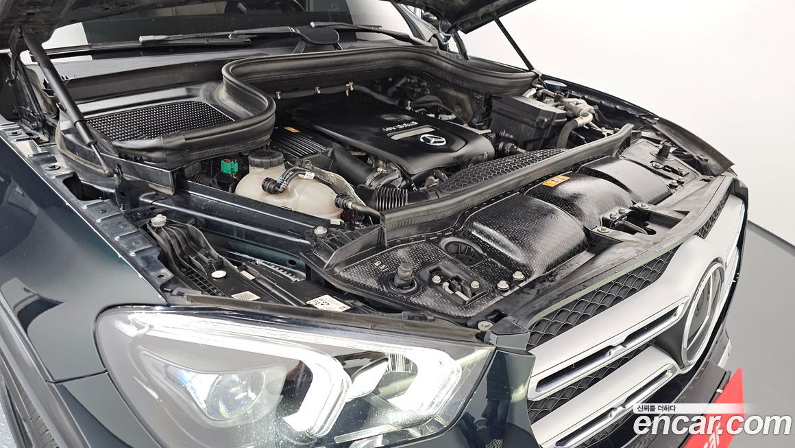 Mercedes-Benz GLE-Class 2021