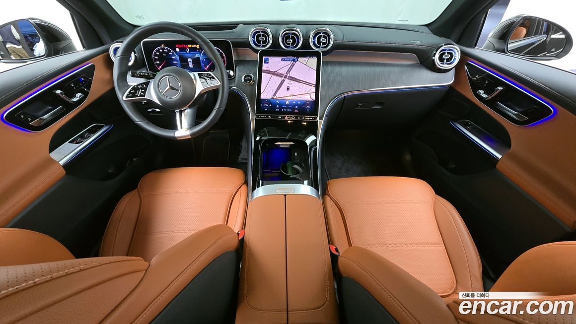 Mercedes-Benz GLC-Class 2024