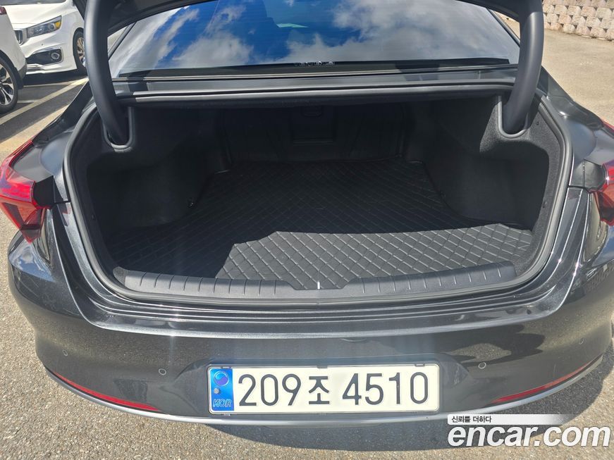 Kia K8 2024