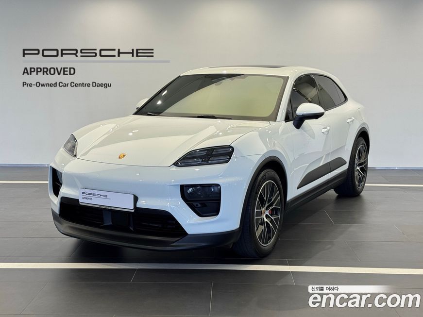 Porsche Macan 2025