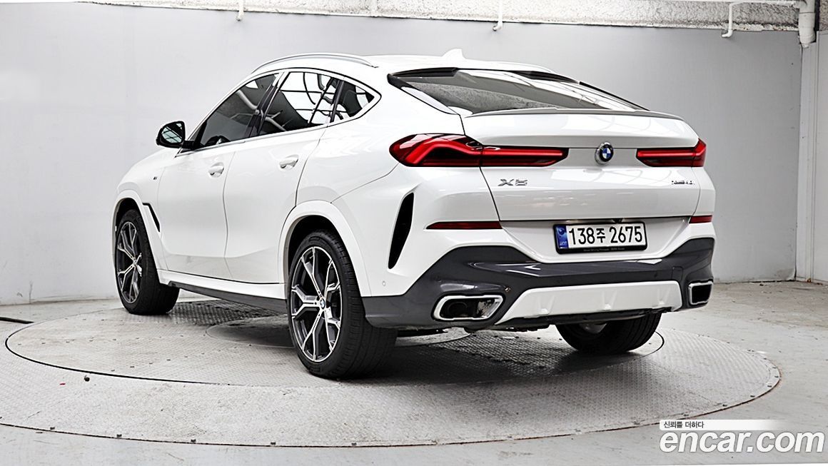 BMW X6 2021