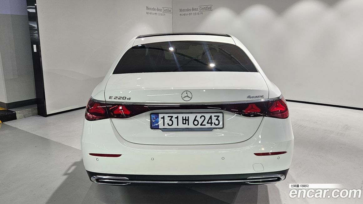 Mercedes-Benz E-Class 2024