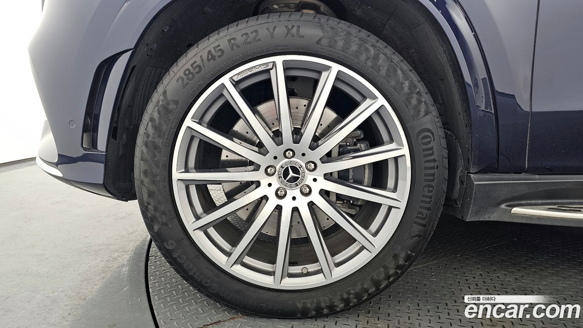 Mercedes-Benz GLS-Class 2021