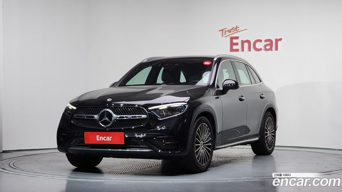 Mercedes-Benz GLC-Class 2025