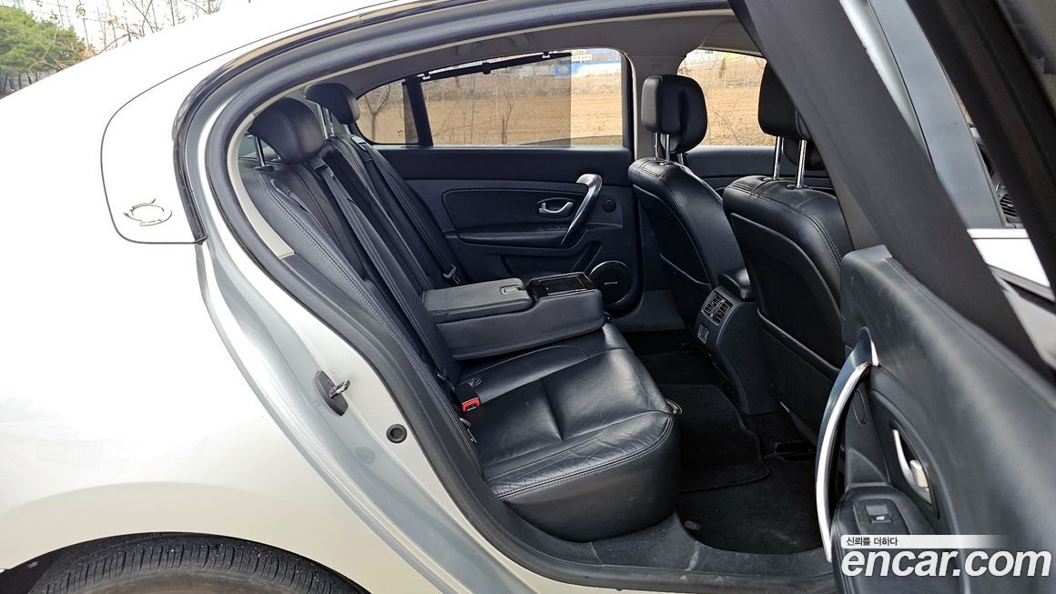 Renault-KoreaSamsung SM5  2012