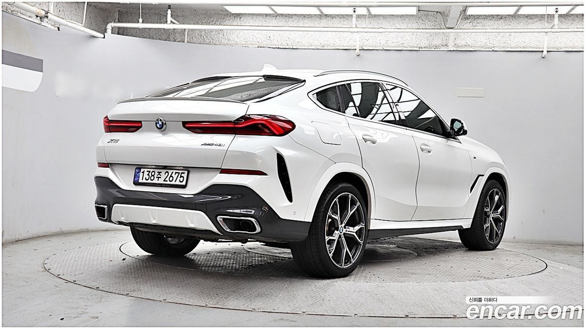 BMW X6 2021