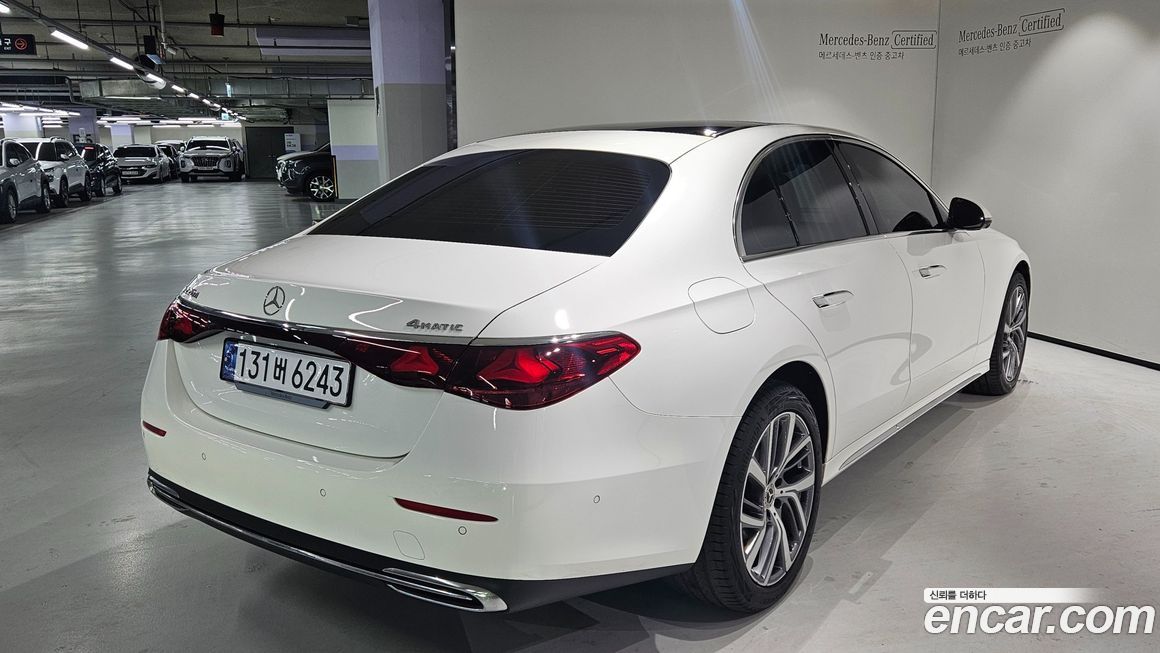 Mercedes-Benz E-Class 2024