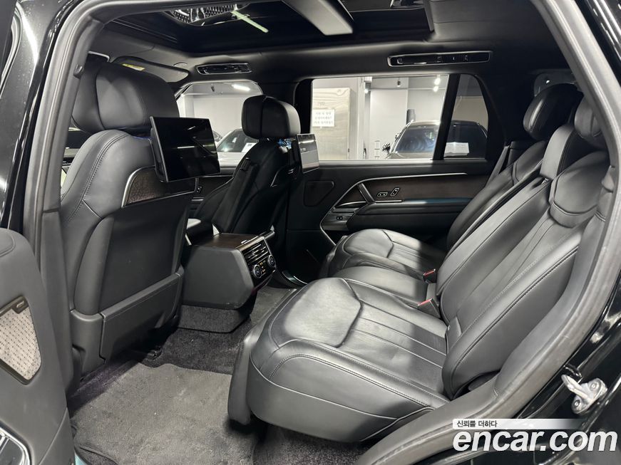 Land Rover Range Rover 2023