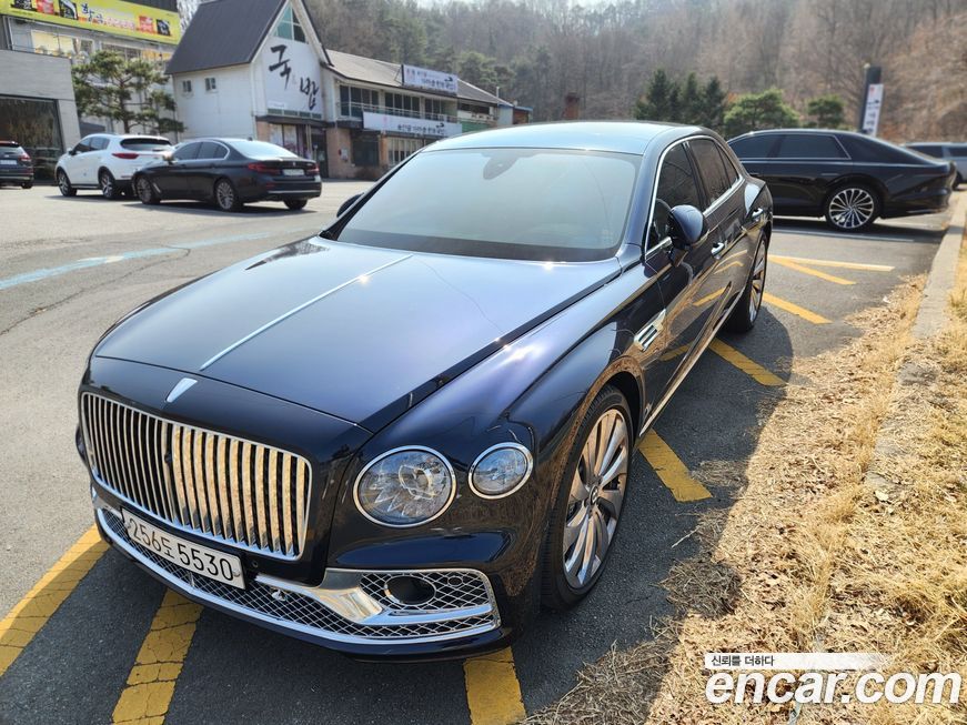 Bentley Flying Spur 2022