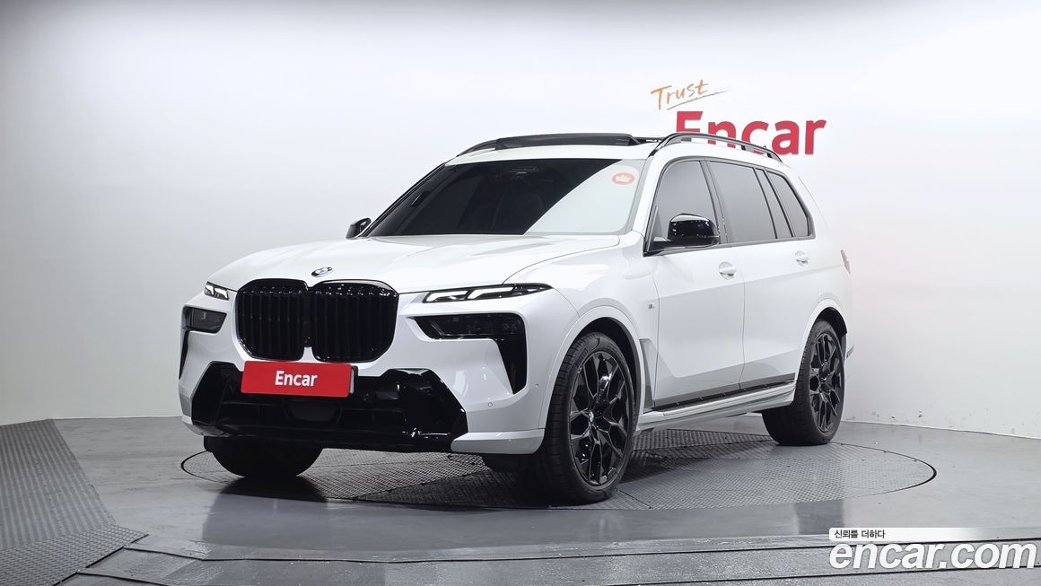 BMW X7 2025