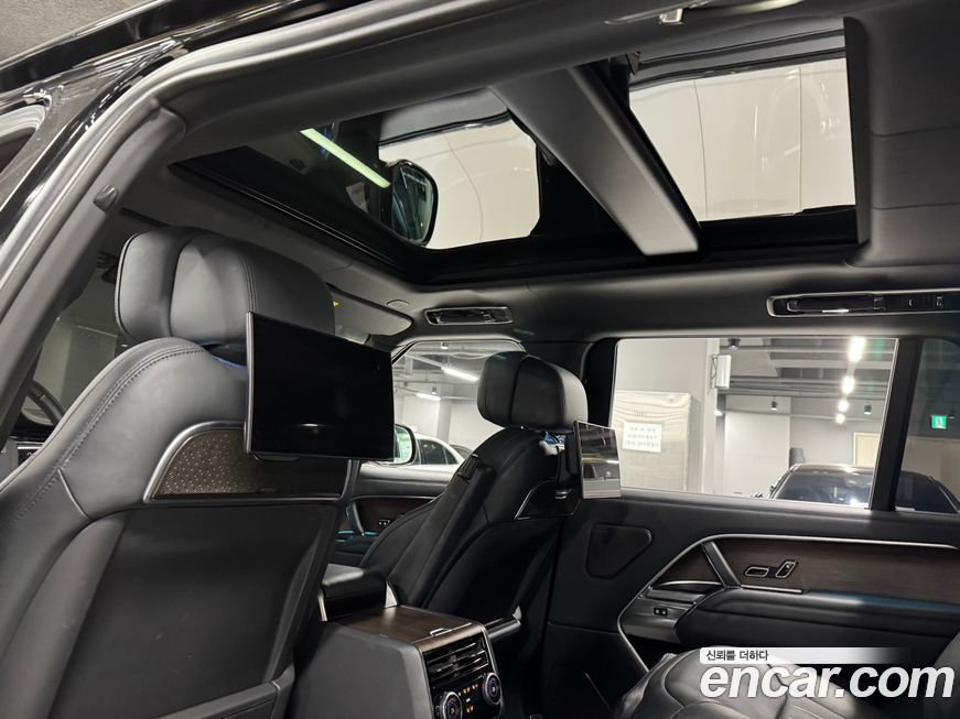 Land Rover Range Rover 2023