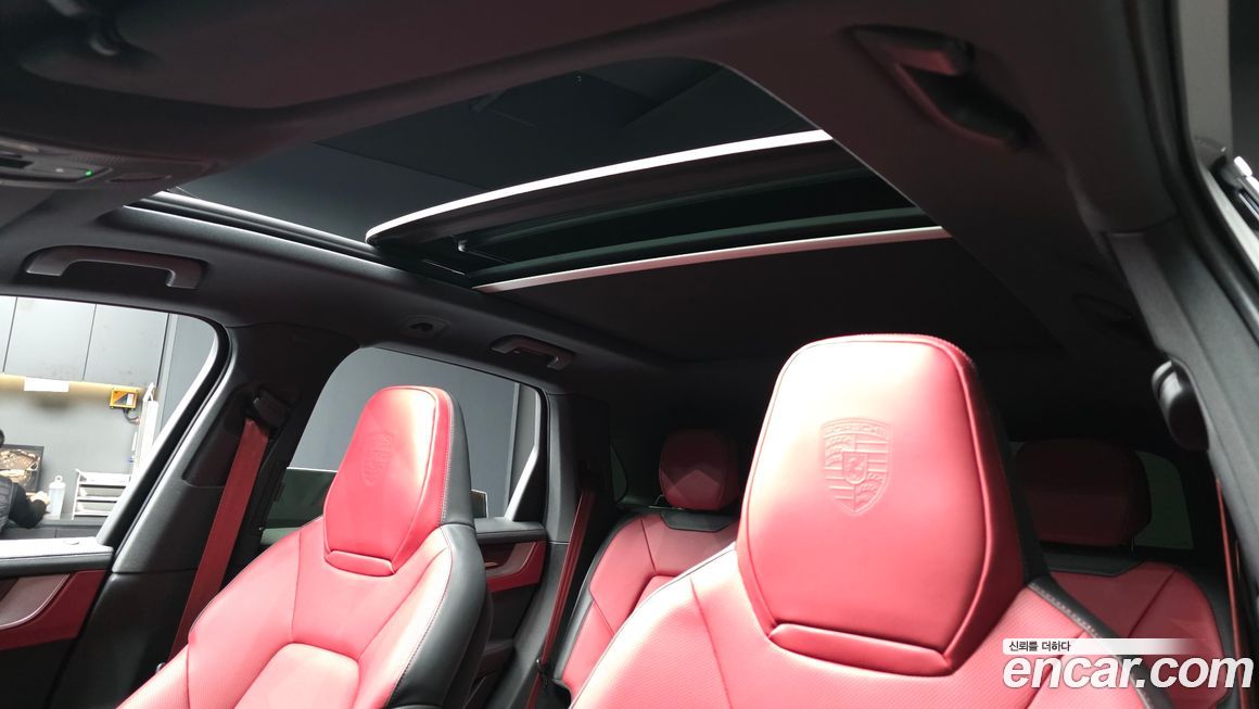 Porsche Cayenne 2024