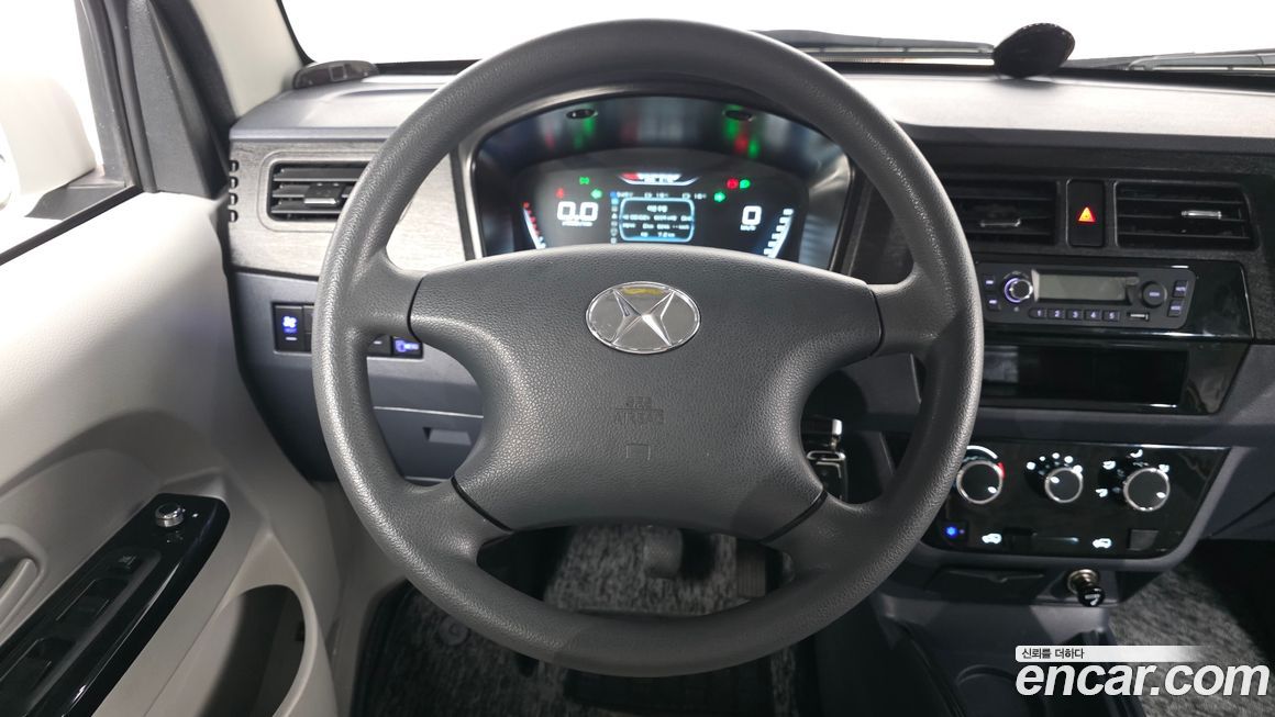 Xin yuan ET Van 2023