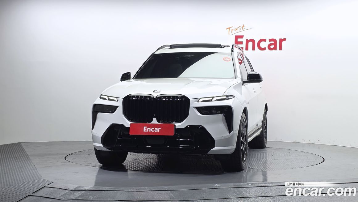BMW X7 2025