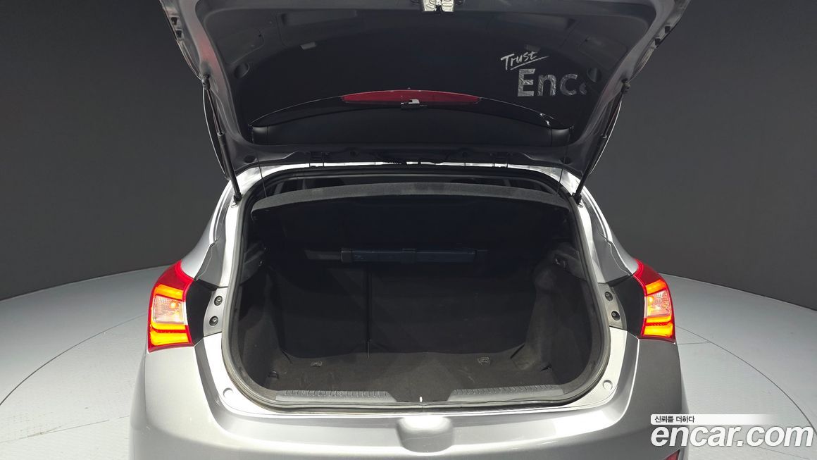 Hyundai i30 2012