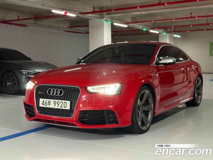 Audi RS5 2013
