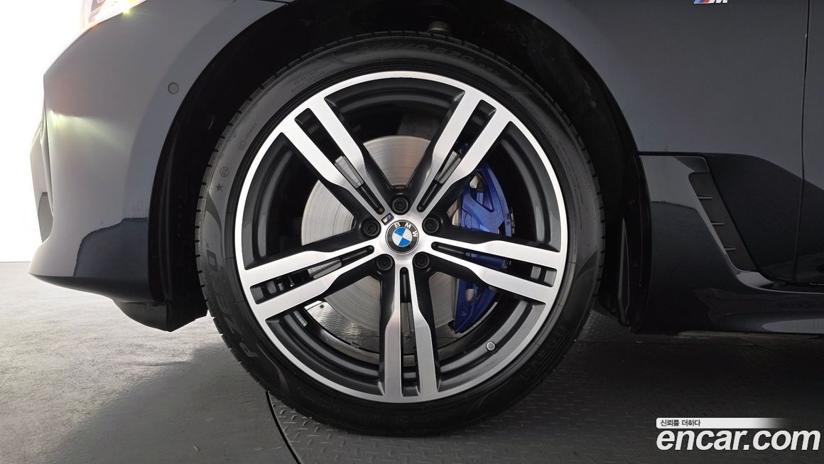 BMW Gran Turismo 2024