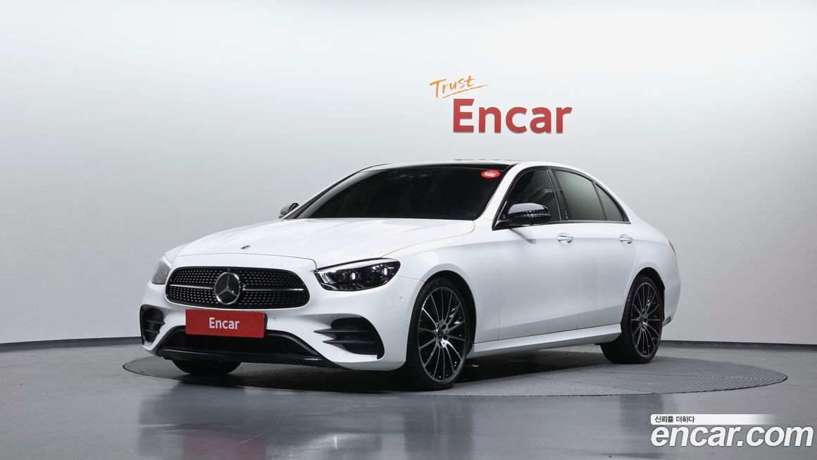 Mercedes-Benz E-Class 2023