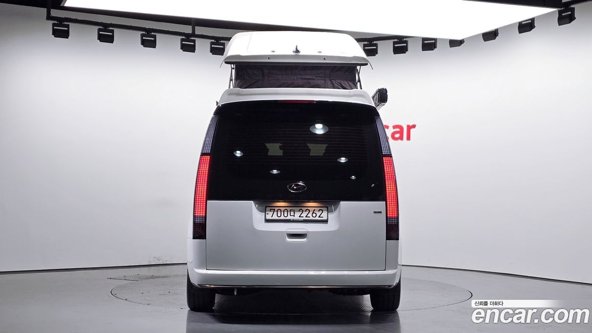 Hyundai Staria 2023