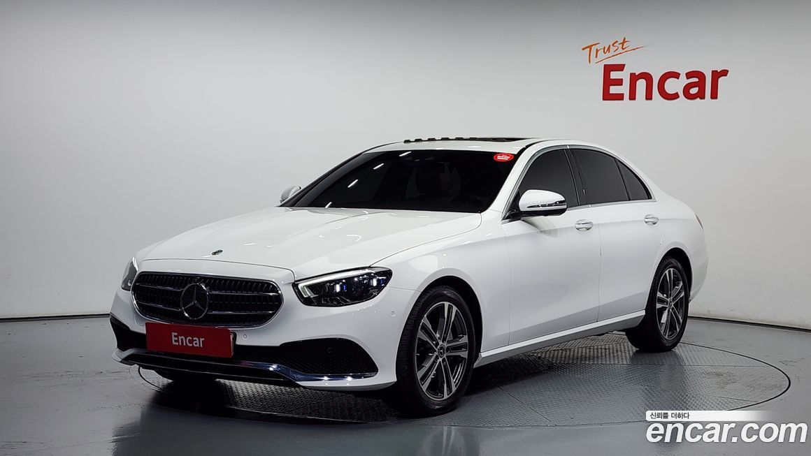 Mercedes-Benz E-Class 2021