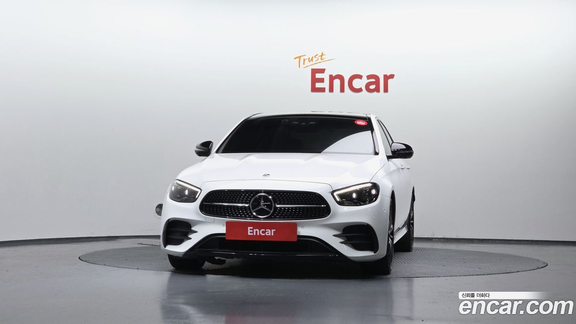 Mercedes-Benz E-Class 2023