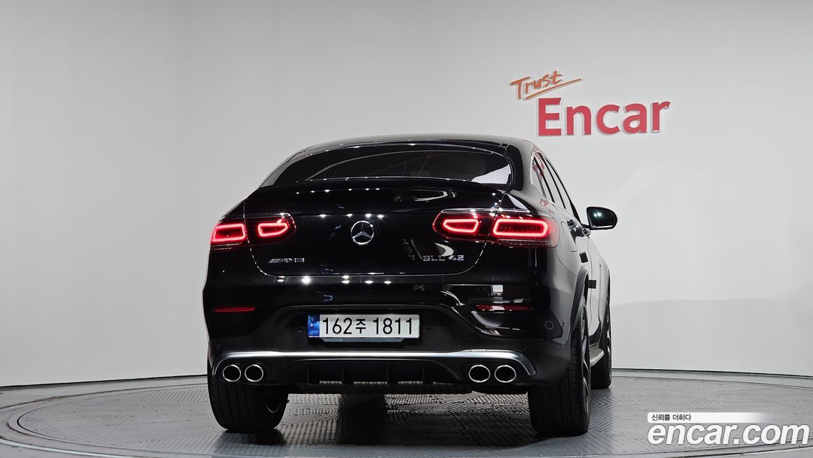 Mercedes-Benz GLC-Class 2023