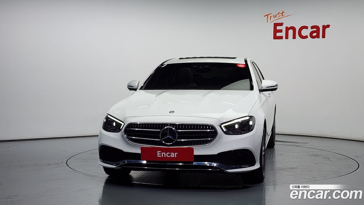 Mercedes-Benz E-Class 2021