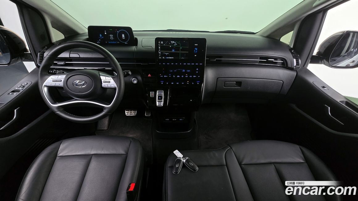 Hyundai Staria 2023