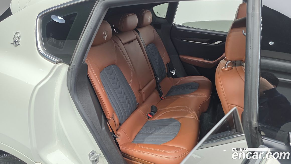 Maserati Levante 2020