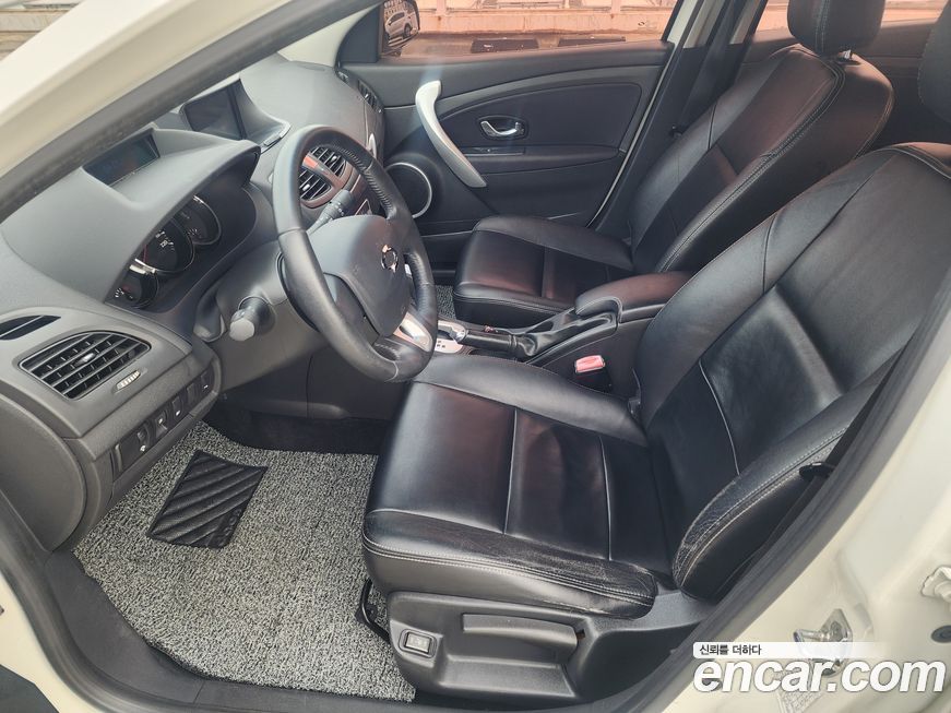 Renault-KoreaSamsung SM3 2011