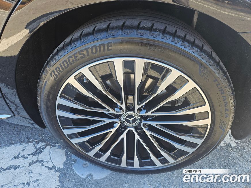 Mercedes-Benz S-Class 2022