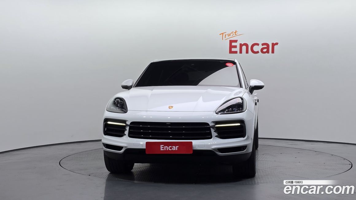Porsche Cayenne 2021