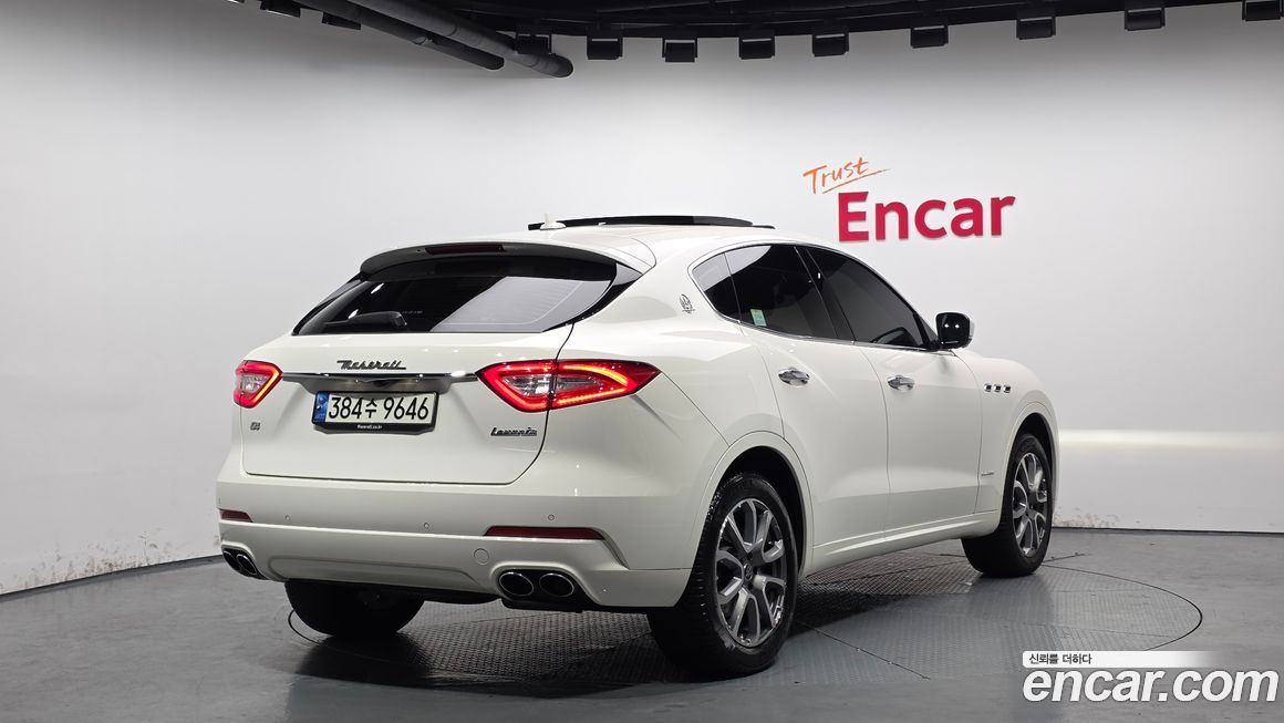 Maserati Levante 2020