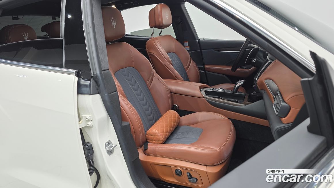 Maserati Levante 2020