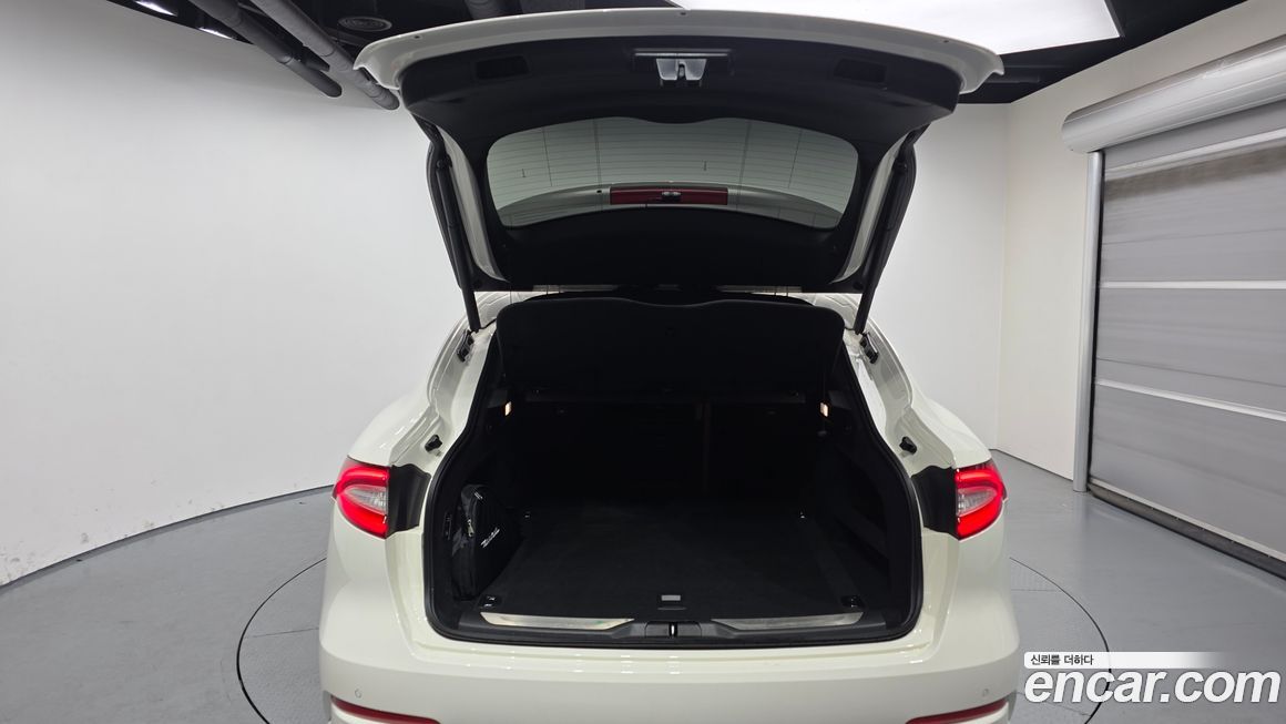 Maserati Levante 2020