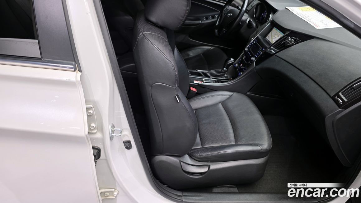 Hyundai Sonata 2013