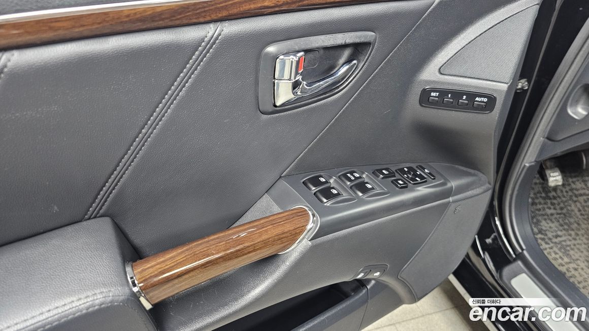 Hyundai Grandeur 2010