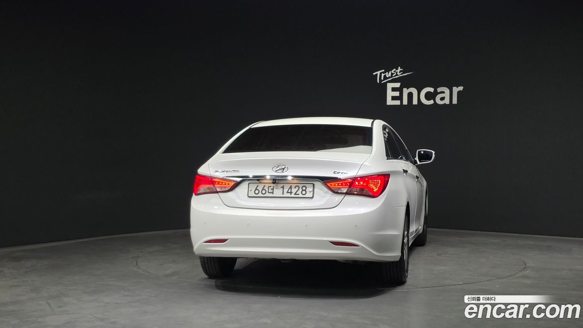 Hyundai Sonata 2013