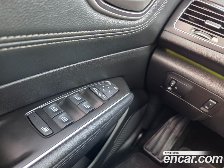 Renault-KoreaSamsung SM6 2016