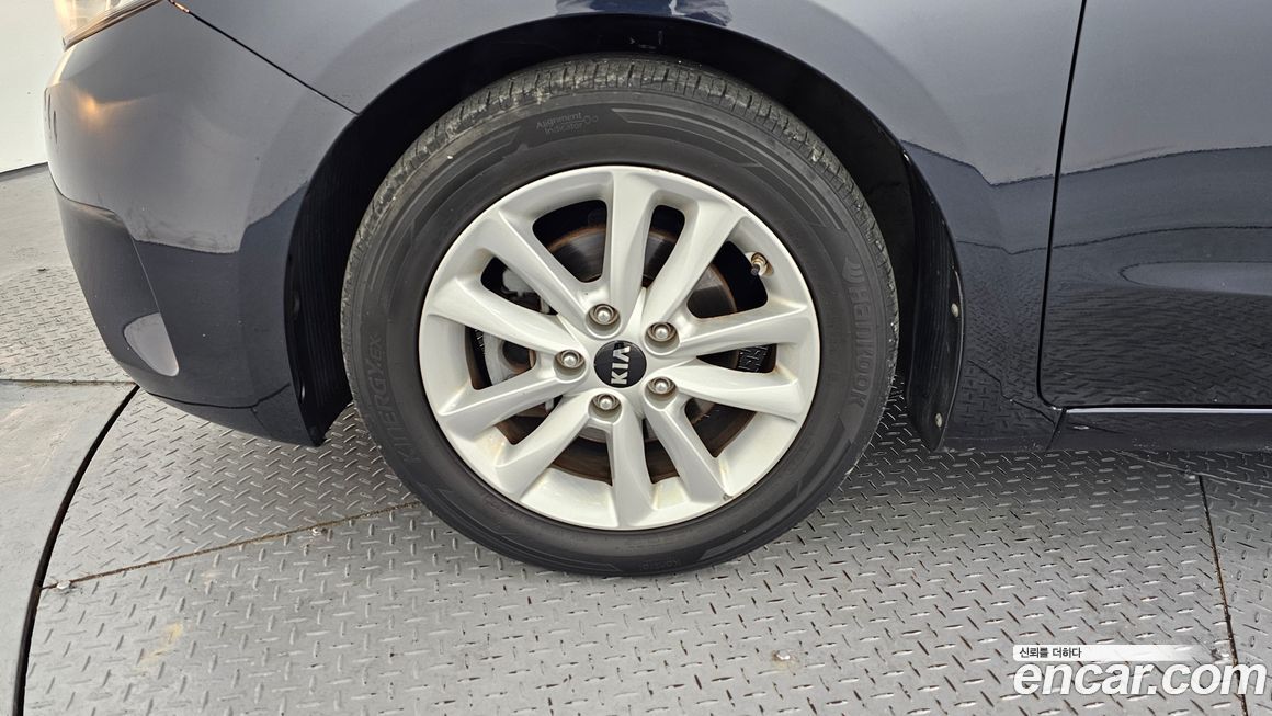 Kia K3 2016