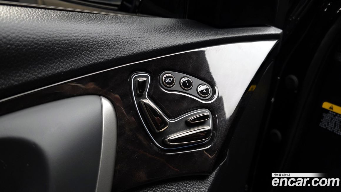 Hyundai Grandeur 2013