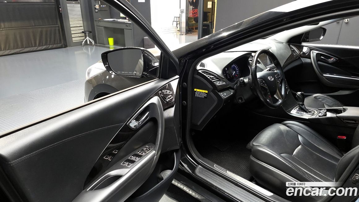 Hyundai Grandeur 2013