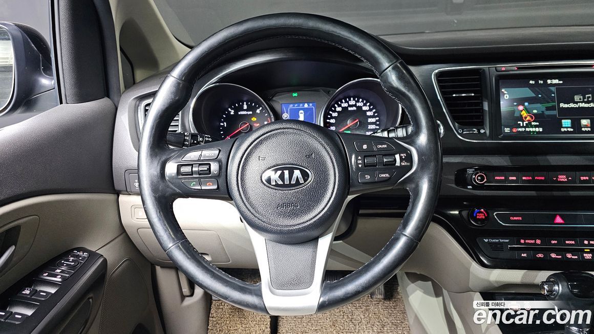 Kia Canival 2016