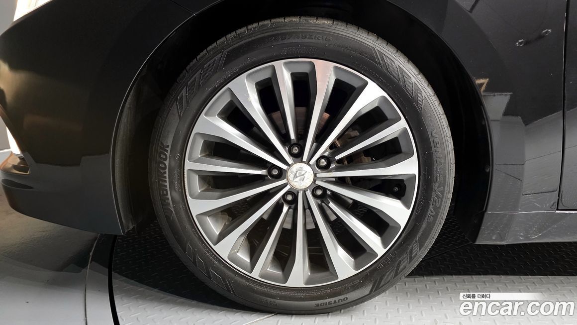 Hyundai Grandeur 2013