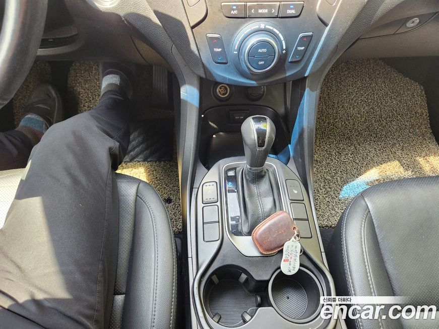 Hyundai Santafe 2013