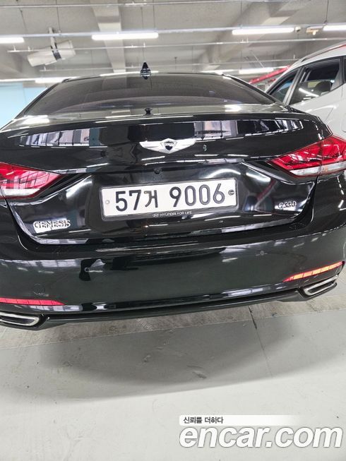 Hyundai Genesis 2015